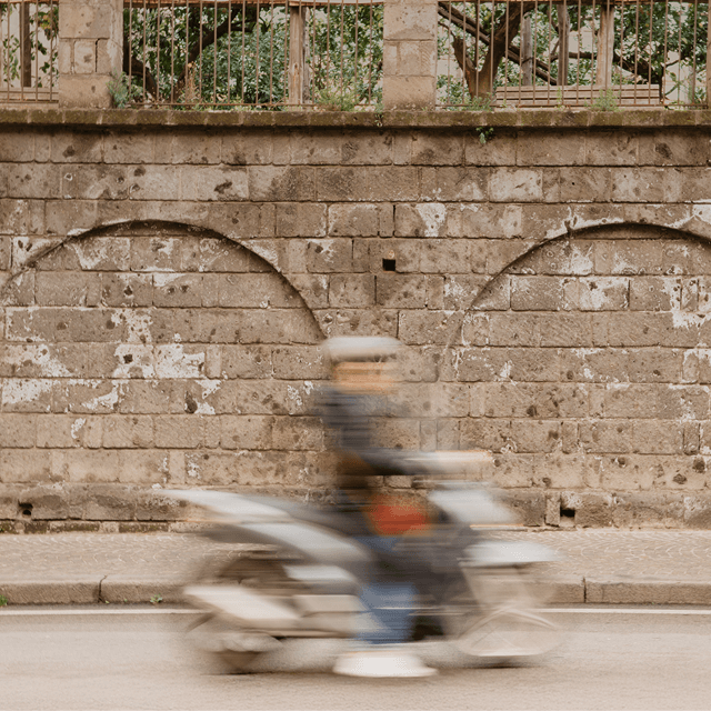 Elegant Lemon-Themed Styles for Any Gathering